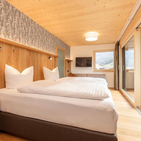 Pension Gulla - Ferienhaus Appartements B&B Neustift im Stubaital Zewnętrze zdjęcie