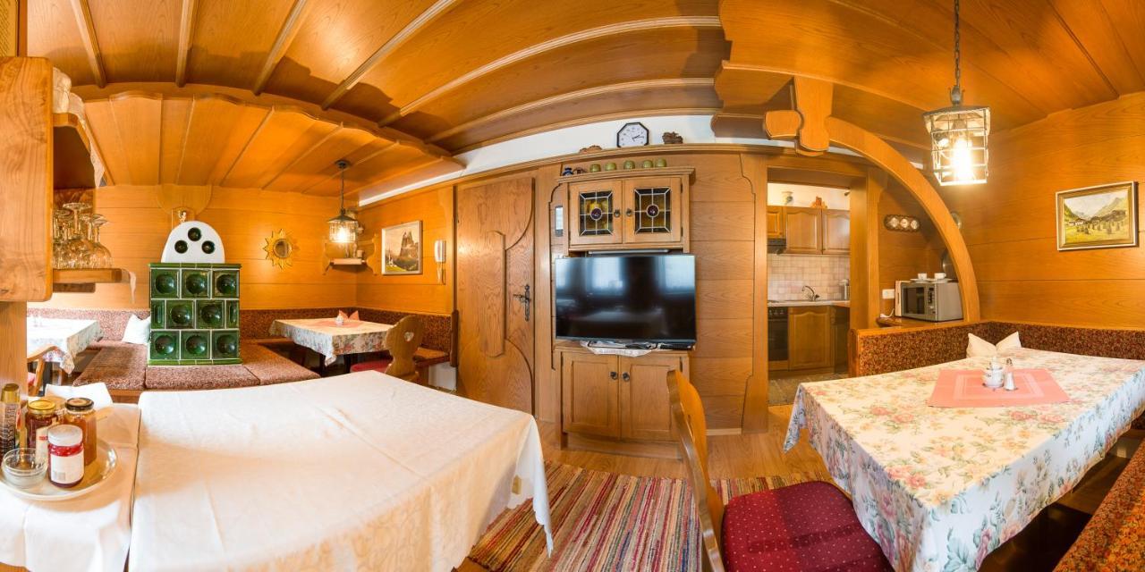 Pension Gulla - Ferienhaus Appartements B&B Neustift im Stubaital Zewnętrze zdjęcie