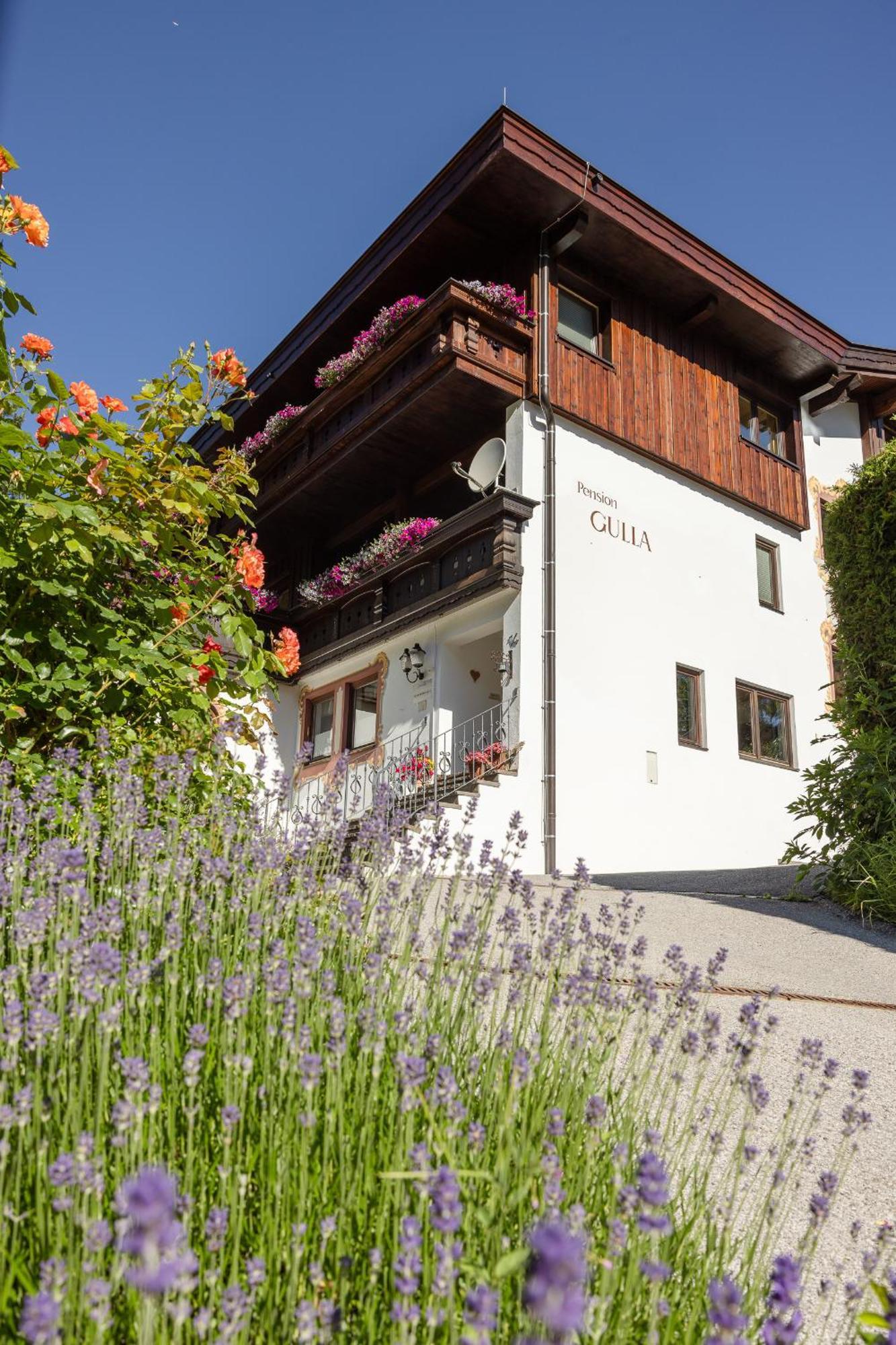 Pension Gulla - Ferienhaus Appartements B&B Neustift im Stubaital Zewnętrze zdjęcie