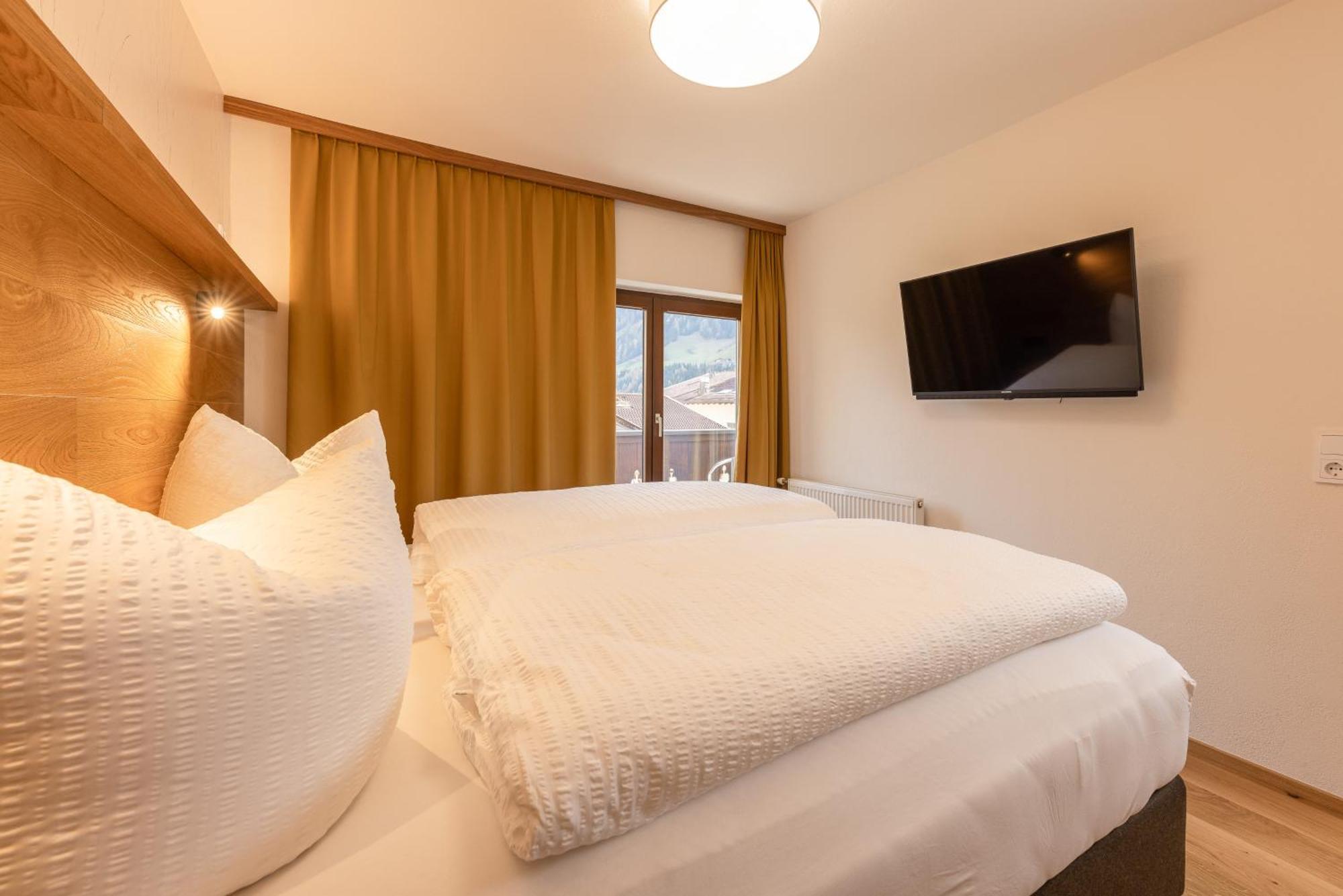 Pension Gulla - Ferienhaus Appartements B&B Neustift im Stubaital Zewnętrze zdjęcie